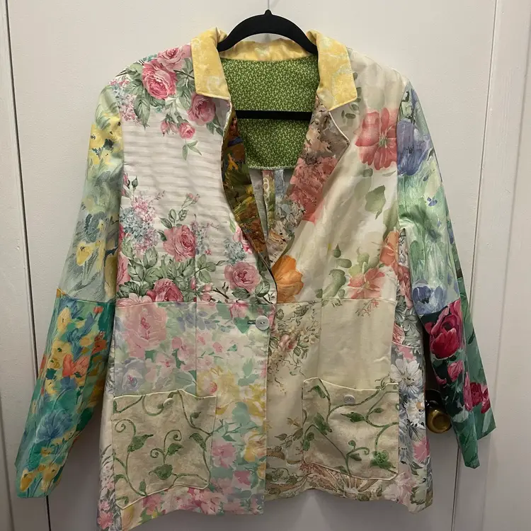 Vintage Handmade Patchwork Mixed Floral/Watercolor Blazer  M/L