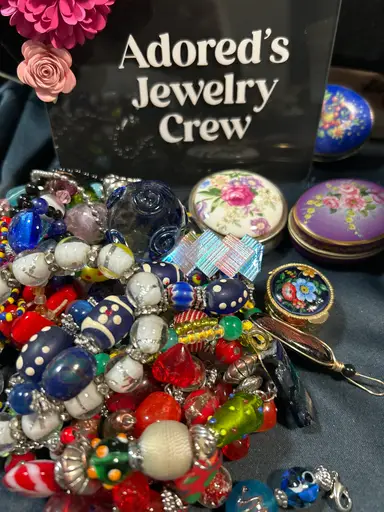 Friday Jewelry Hangout With Adored