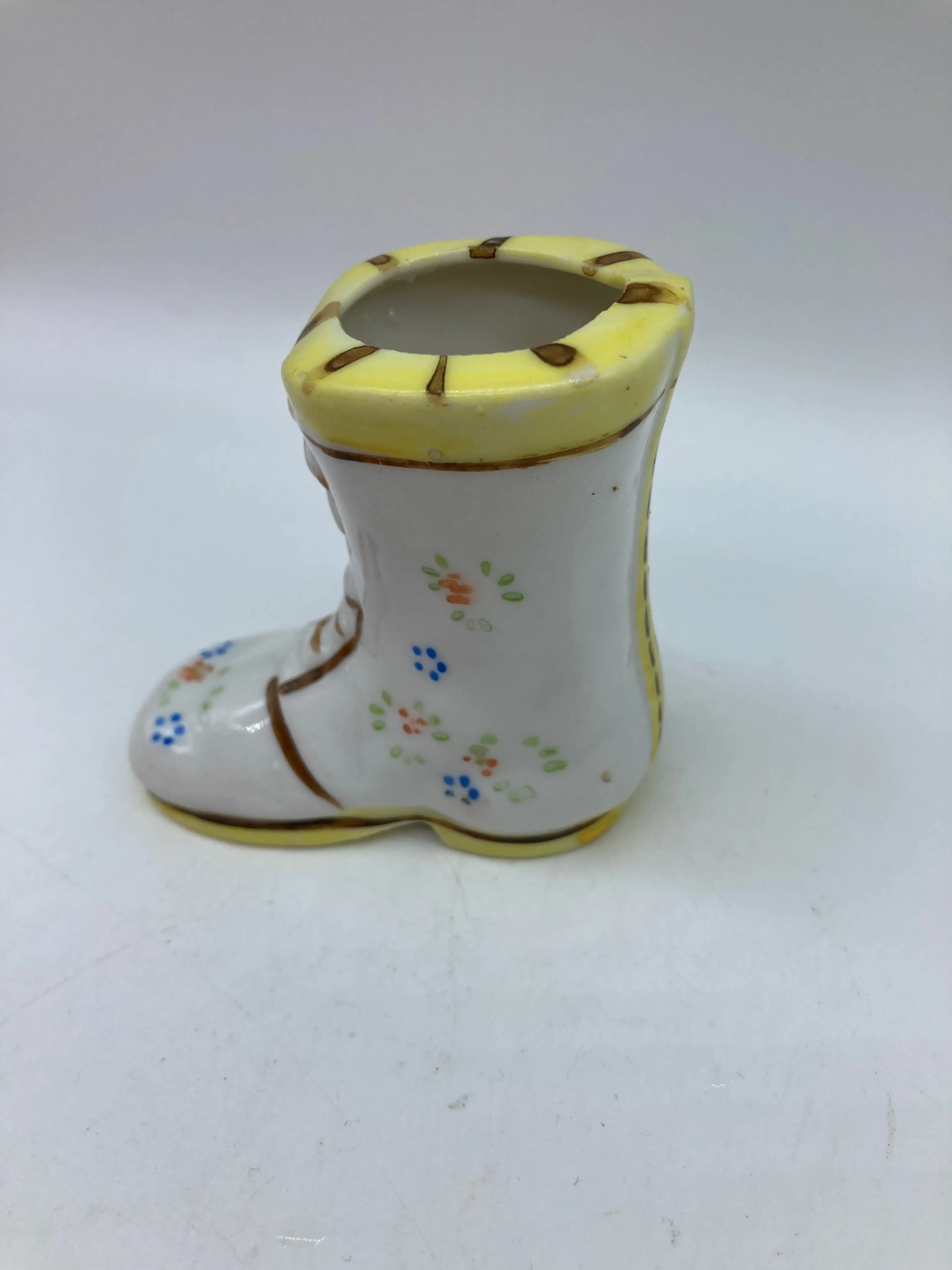 Image 2 of 3
