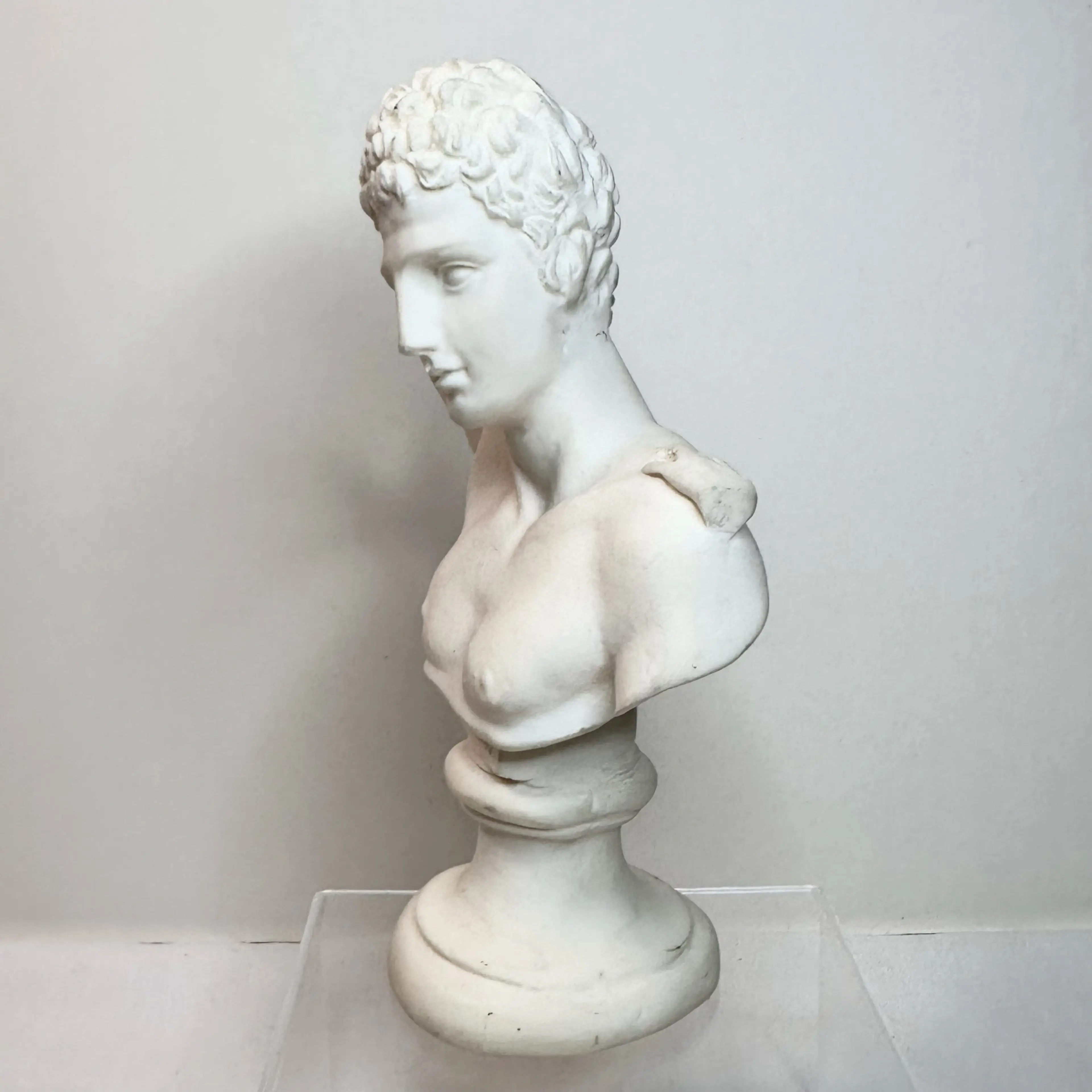 Image 4 of 12