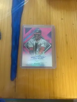 Juan Soto - Washington Nationals
2020 Topps Fire Autograph #5/25