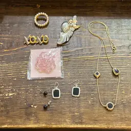 #02 Jewelry Lot