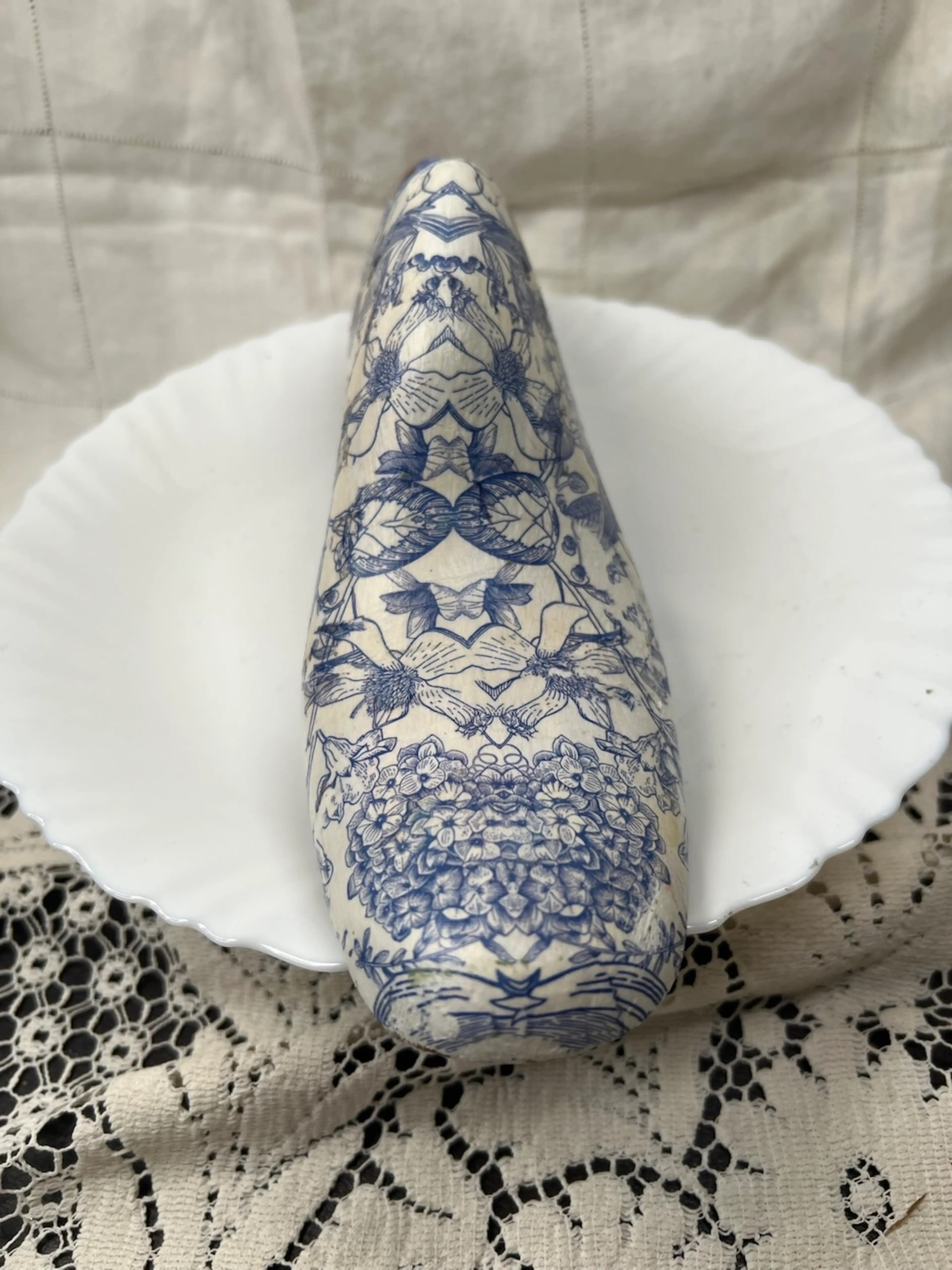 Image 2 of 14