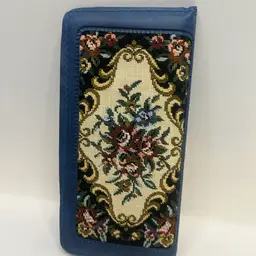 Tapestry Case Sewing Kit