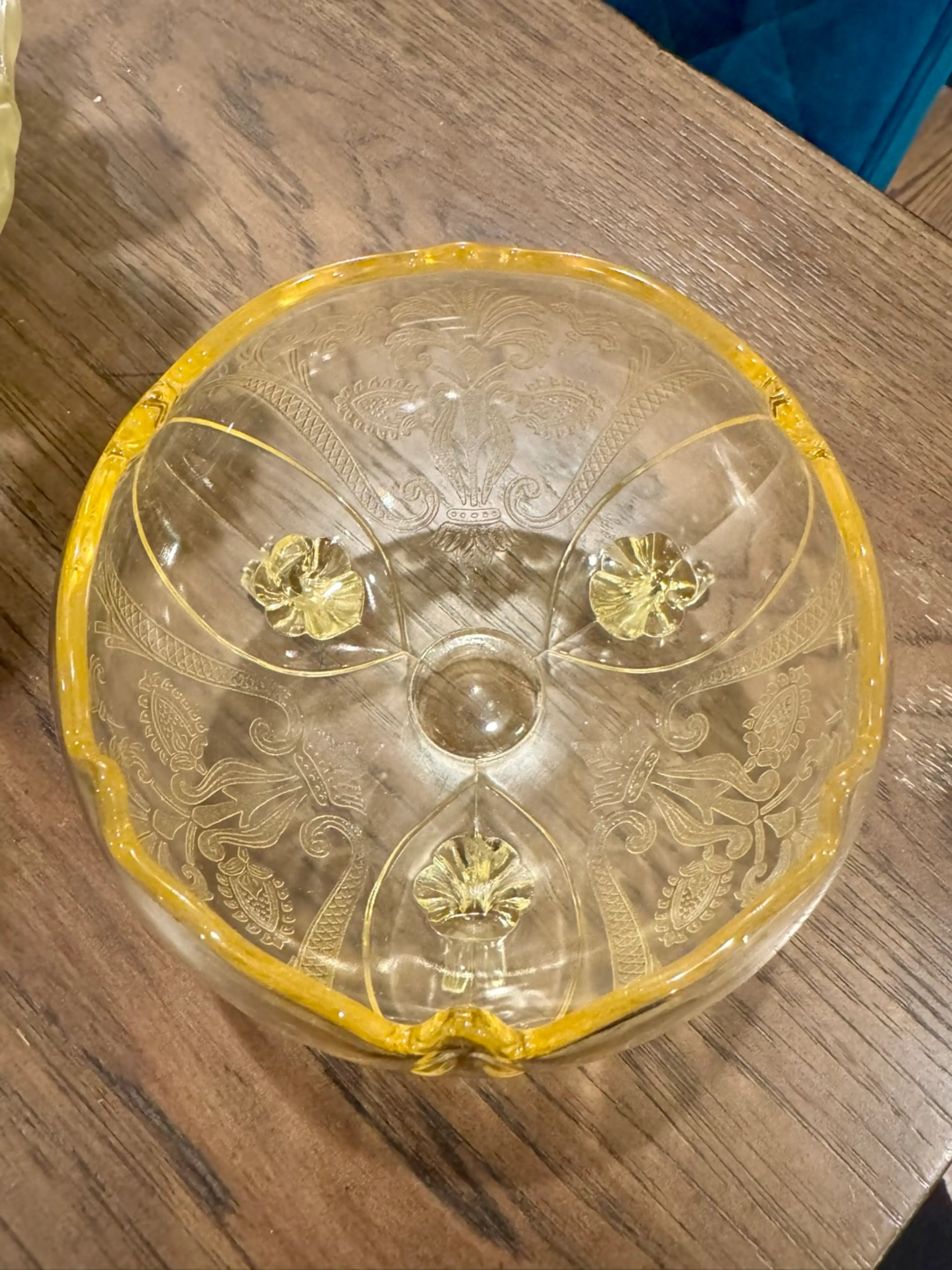 Image 3 of 4