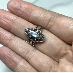 Vintage Sterling Silver Ring Mother Of Pearl 7.5