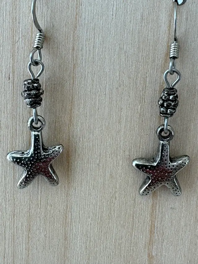 Starfish Dangle Silver Earrings 1 12” #59