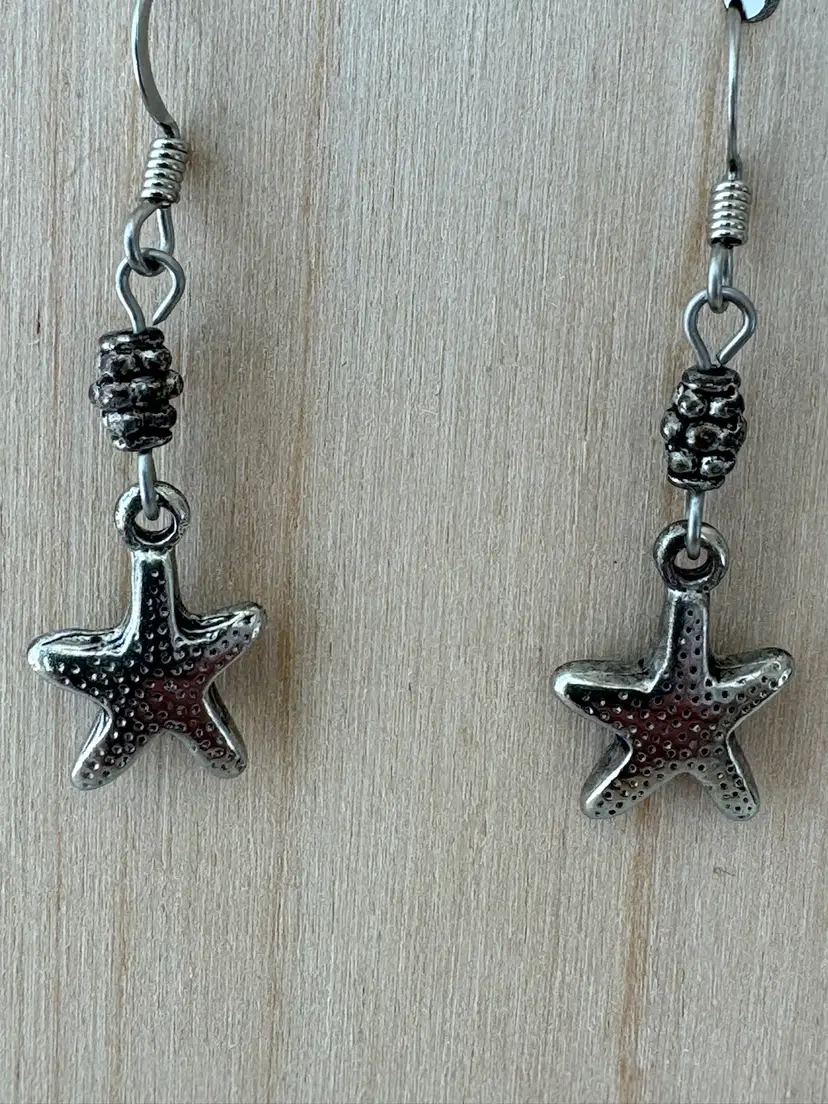 Starfish Dangle Silver Earrings 1 12” #59