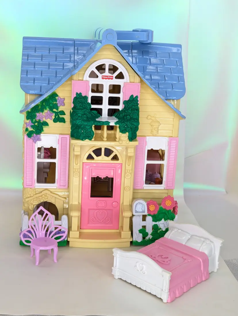 Fisher Price Sweet Streets Country Cottage Dollhouse & Bed 2000 Carry-along miniature loving family House Vintage Collectible toys