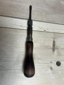 Goodell Pratt No. 1 Spiral Driver