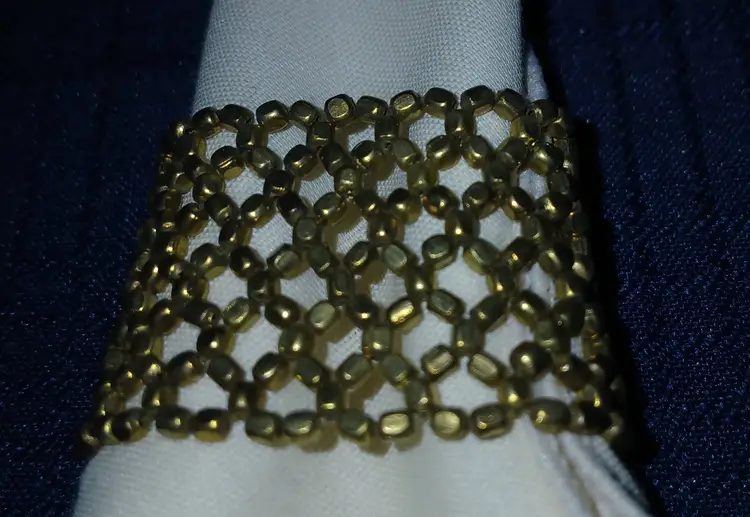 VINTAGE April Cornell Home Collection Beaded Stretch Napkin Rings - Gold tone