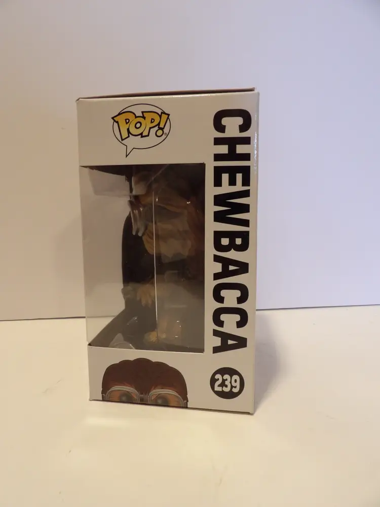 * Funko POP! Star Wars CHEWBACCA Vinyl Bobble-Head 239 NEW