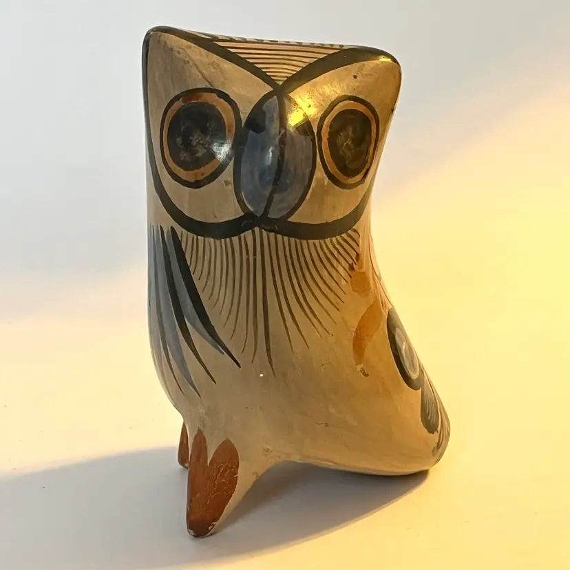 Vtg Tonala Mexican Pottery Owl 5" Folk Art Burnished Finish Signed MEX - 1 Chip