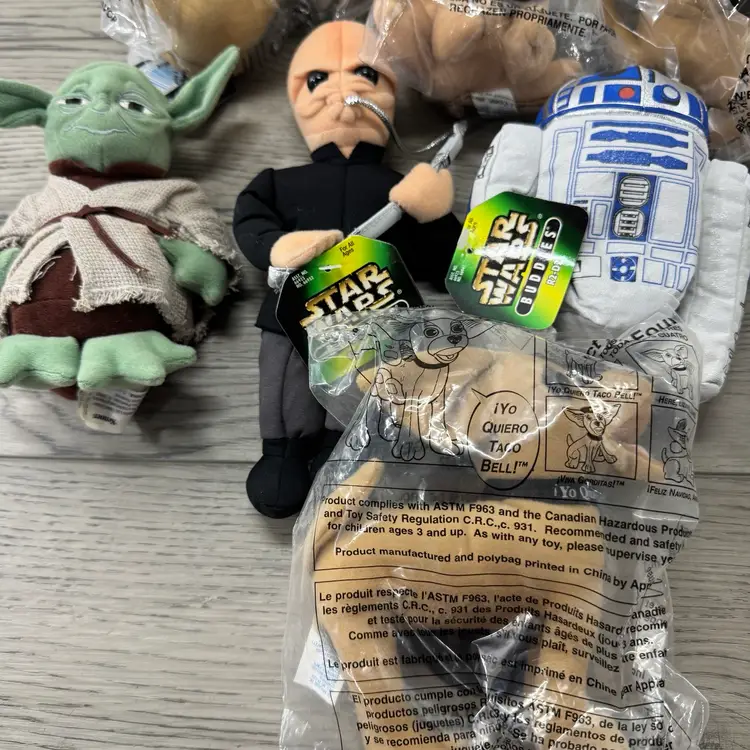 Star Wars And Taco Bell Plush Lot