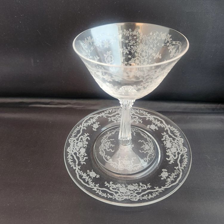 8 pc. Fostoria Romance 5.5" Champagne / Tall Sherbet Glass + Matching Plates 6017 Stem, 341 Flower & Ribbon Etch App Plates - USA