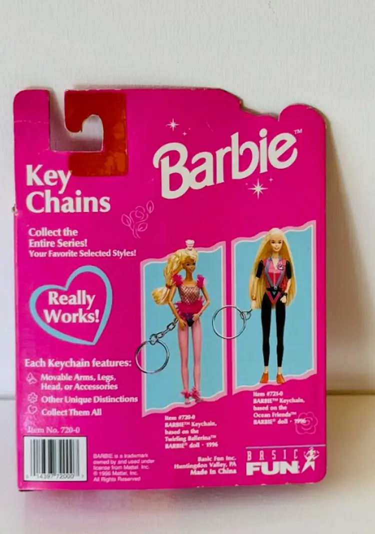 NEW Vintage 1996 Barbie Twirling Ballerina Barbie Doll Keychain #720-0