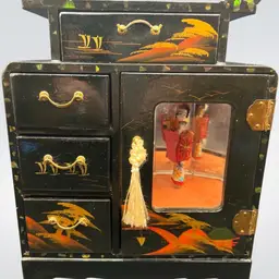 Vintage Japanese Black Lacquer Musical Jewelry Box, Spinning Geisha,Glass Doors