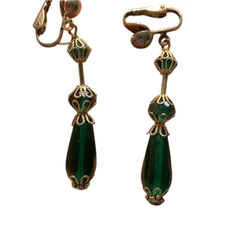 Vintage Silver Tone Dangling Earrings With Green Graduated Beads And Filigree 2”