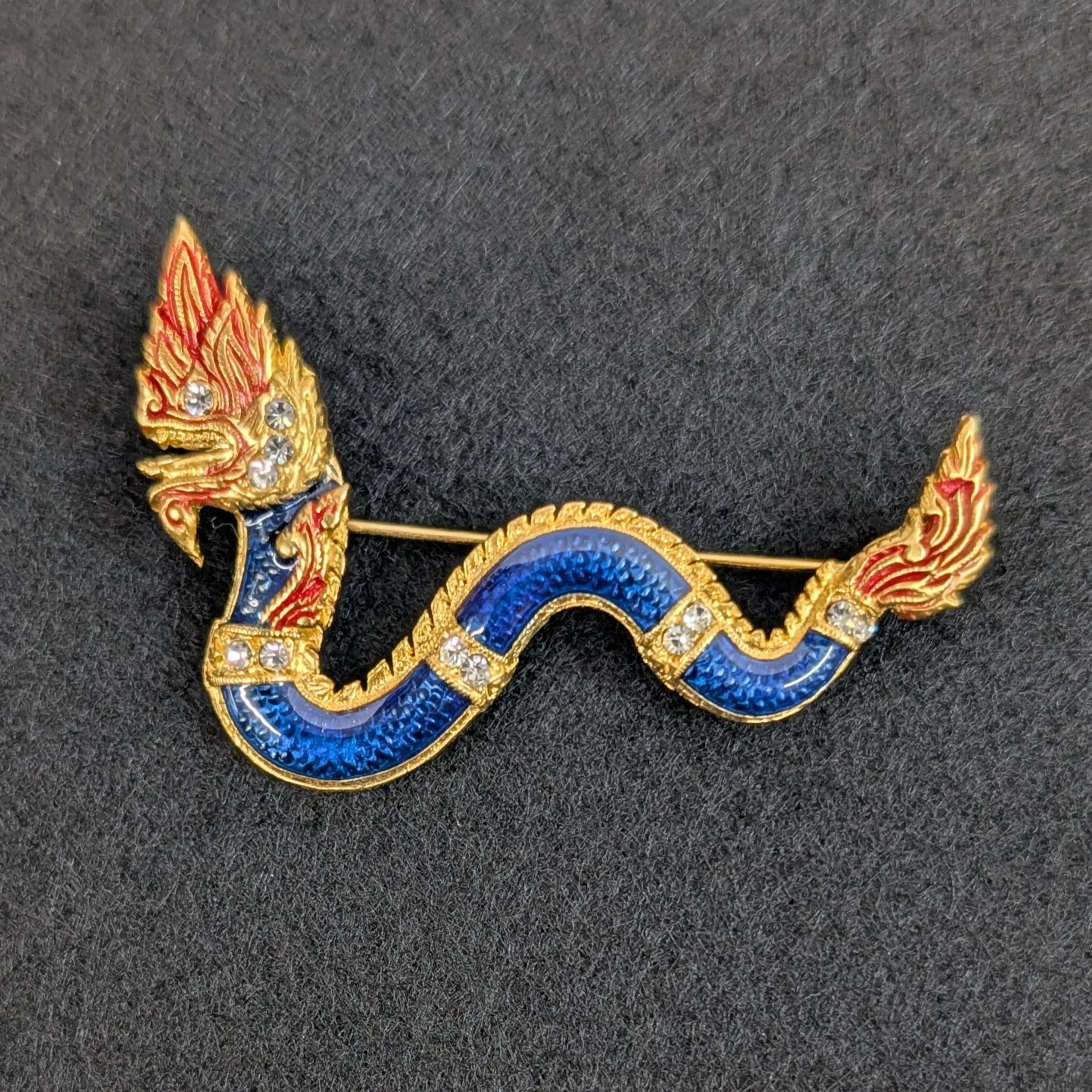 Image 2 of 6