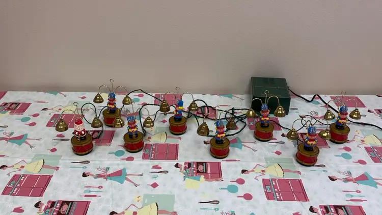 Vintage Mr. Christmas Santa’s Marching Band Musical Xmas Decoration 1991