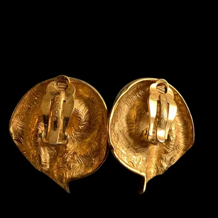 Givenchy Two-Tone Clip On Earrings Black And Gold Swirl