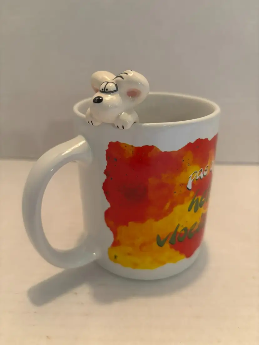 Original DIDDL Mug with Mouse Hanging on Side German "Watch Out Hot Liquid"