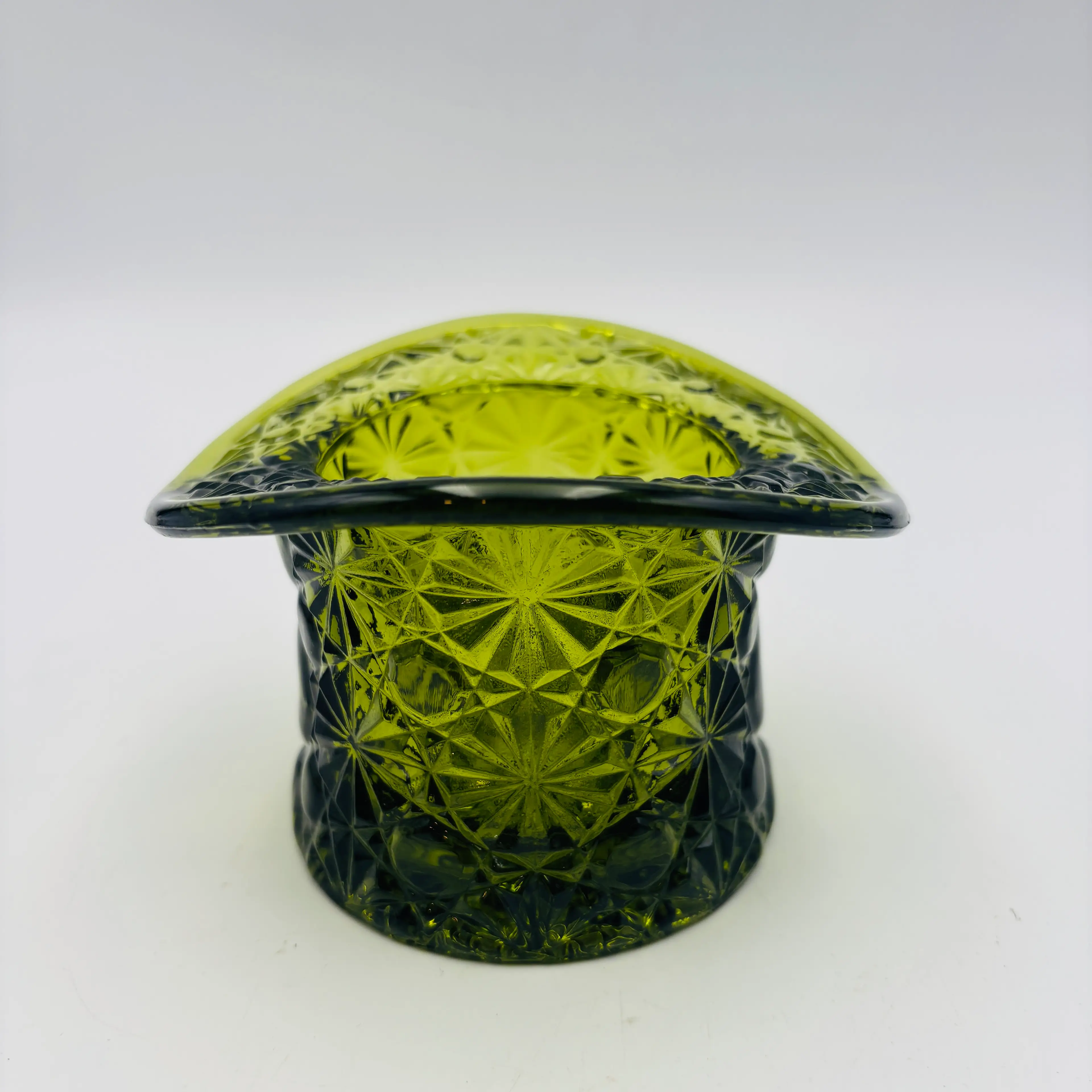 Image 2 of 8