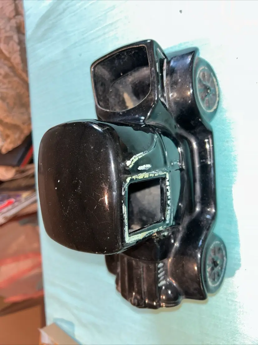 Mccoy Black Car Planter