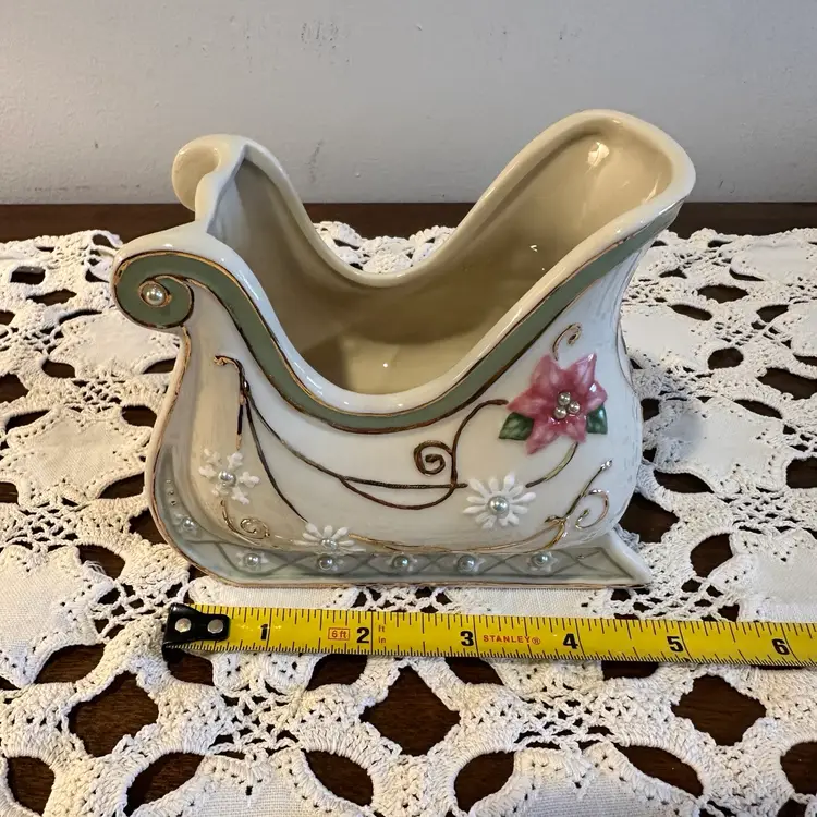 Lenox for the Holidays Christmas Holiday Petals and Pearls Sleigh Vase Planter