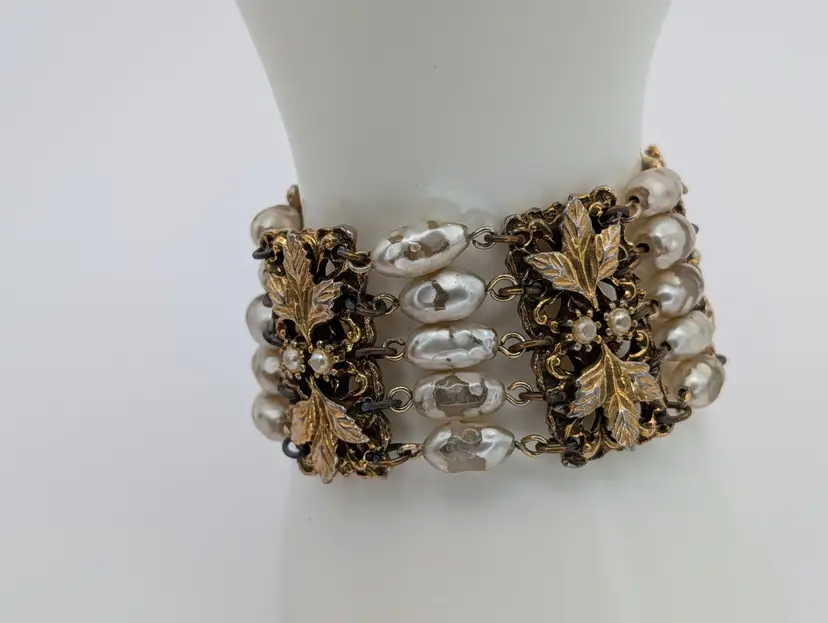Vintage Ornate Leafy Gold Tone And Faux Pearl Panel Bracelet Signed TARA - READ