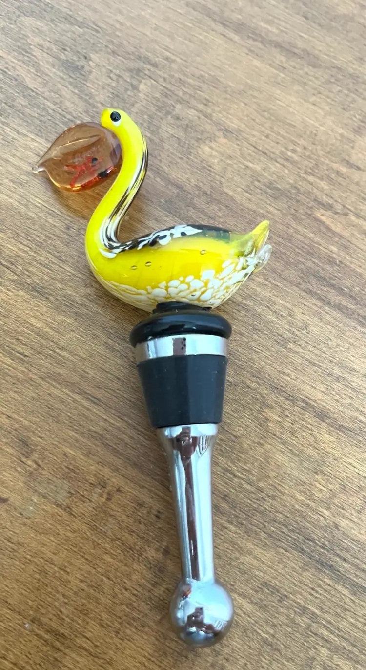 Super Cute Tropical Pelican Wine Bottle Glass Art Topper Stopper