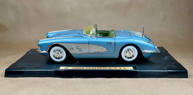 Hot Wheels Die Cast 58' Corvette , '32 Ford Hot Rod, Orange Saleen - 3 cars - Father's Day