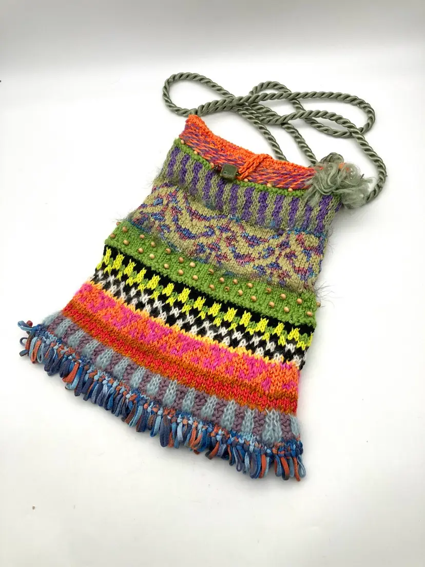 BIN - Beautiful Hand Knit Crossbody Purse By Indiana Artist Frederica Schaefer