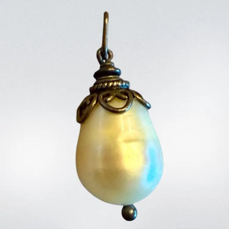 Vintage Sterling Silver Filigree Baroque Pearl Pendant 1”, 2.6g