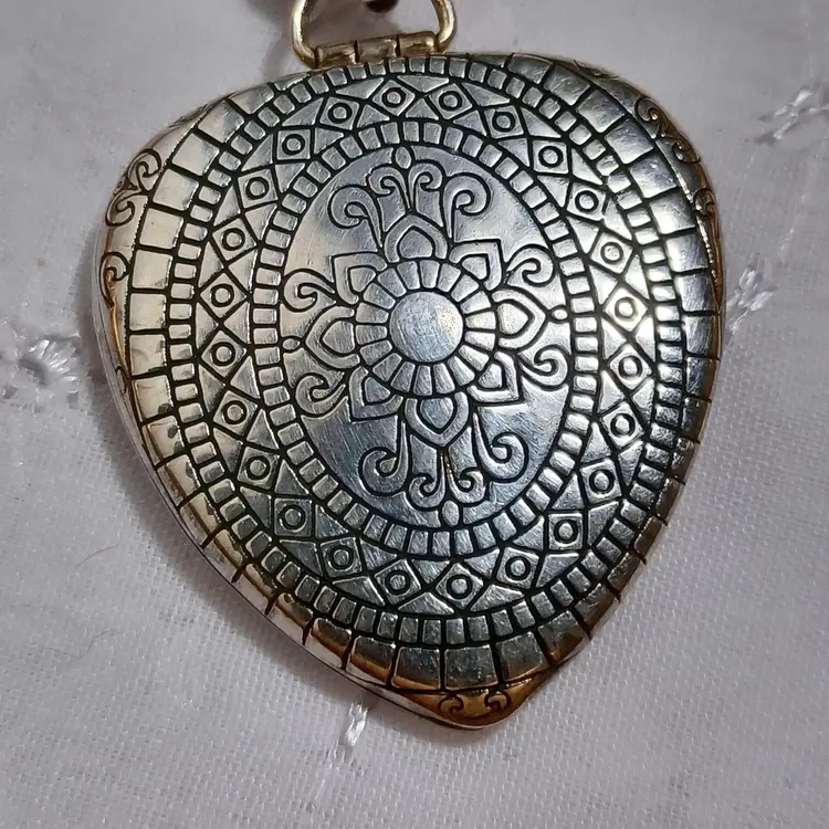 #01 Antique-Inspired Heart Locket Pendant Necklace Marked 925  India