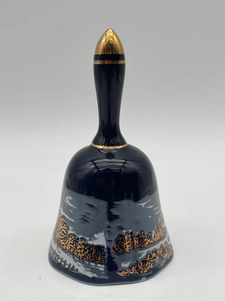 Vintage Currier & Ives “The Old Homestead” Bell