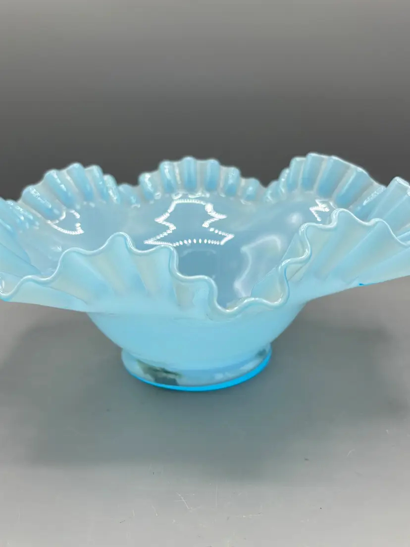Fenton Double Crimped ruffle console bowl