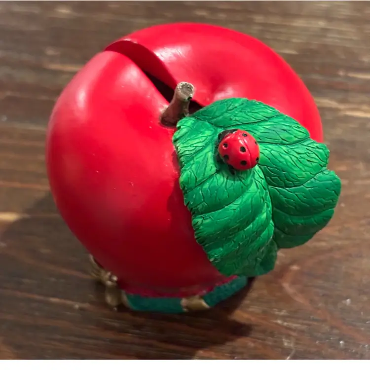 Hidden Scene Inside Apple