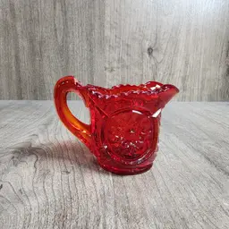 Mini L.E. Smith Creamer - Amberina