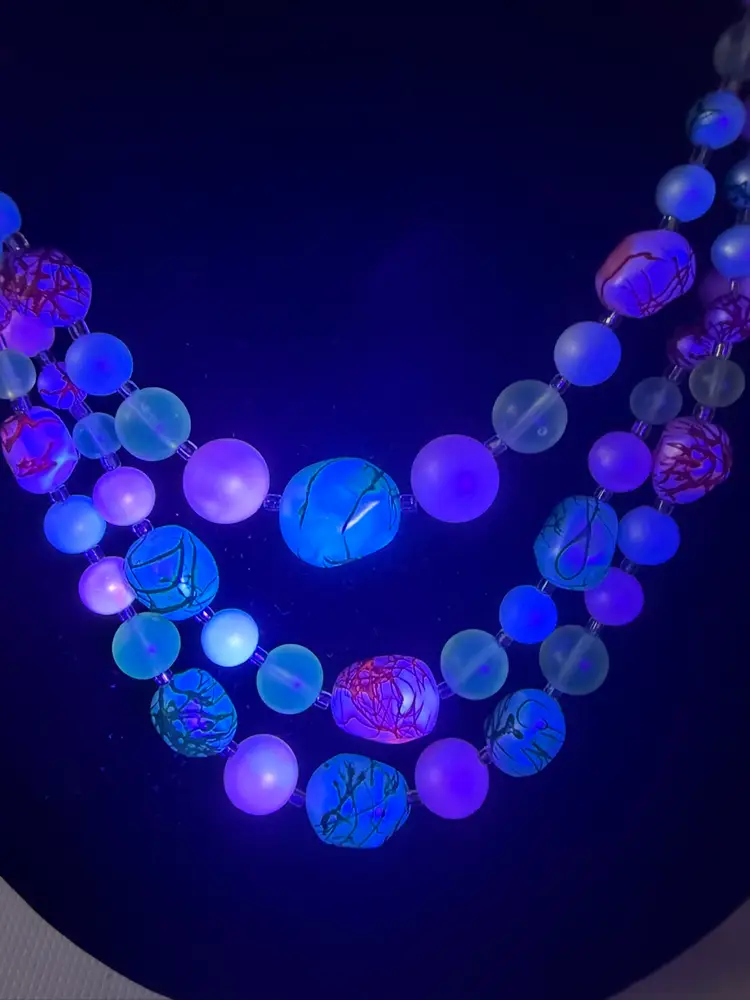 UV Reaction On Necklace