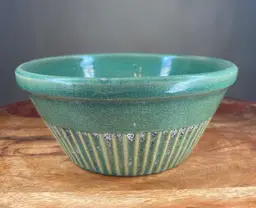 Green Ceramic Trinket Dish Bowl Succulent Planter with Crazing