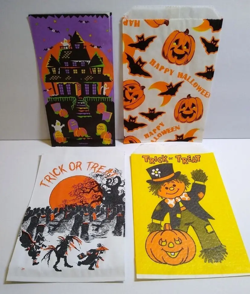 Halloween Candy Trick Or Treat Bags Graves Haunted House Scarecrow Ghost JOL (4)