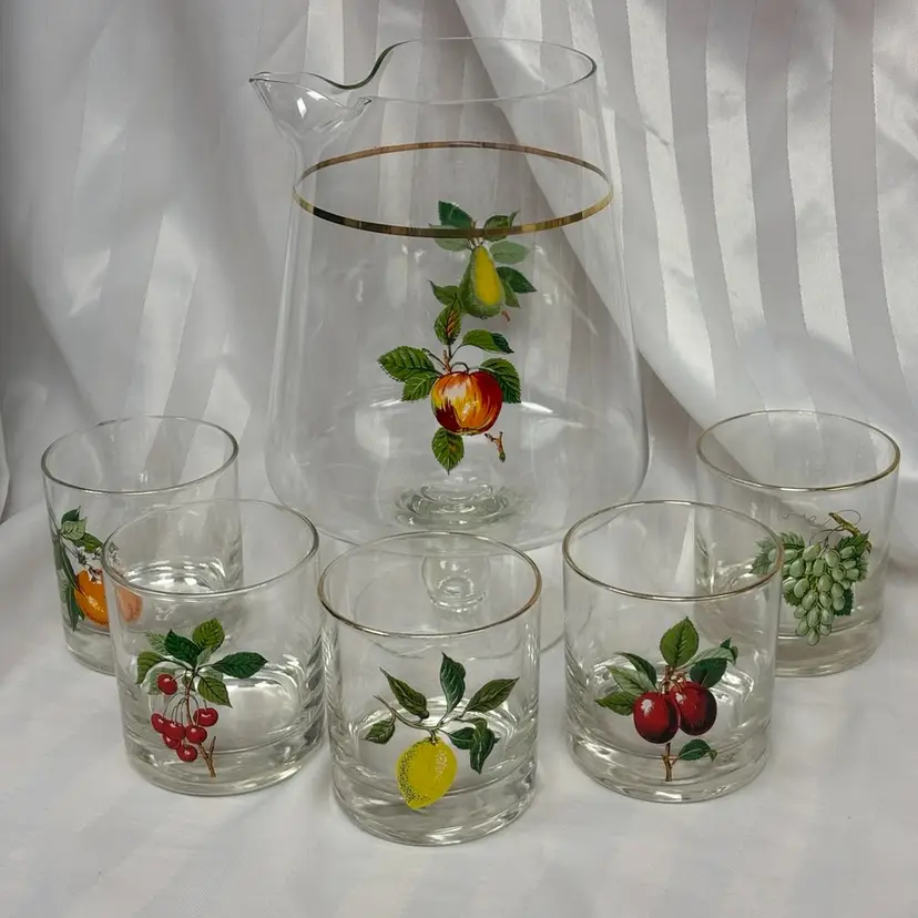 Vintage MCM West Virginia Glass Fruit Pitcher And Five Glasses Set