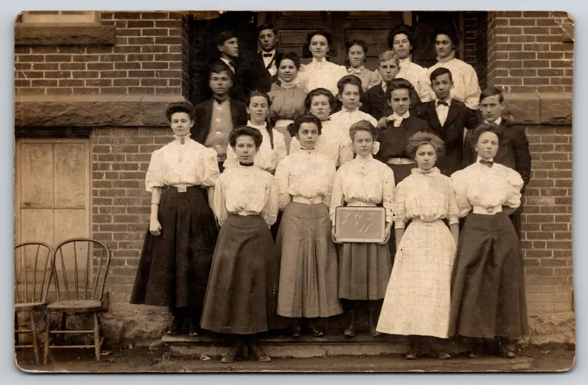 Postcard RPPC Coed High School Group Class Photo 1911 Students YHS Real Photo - 8739
