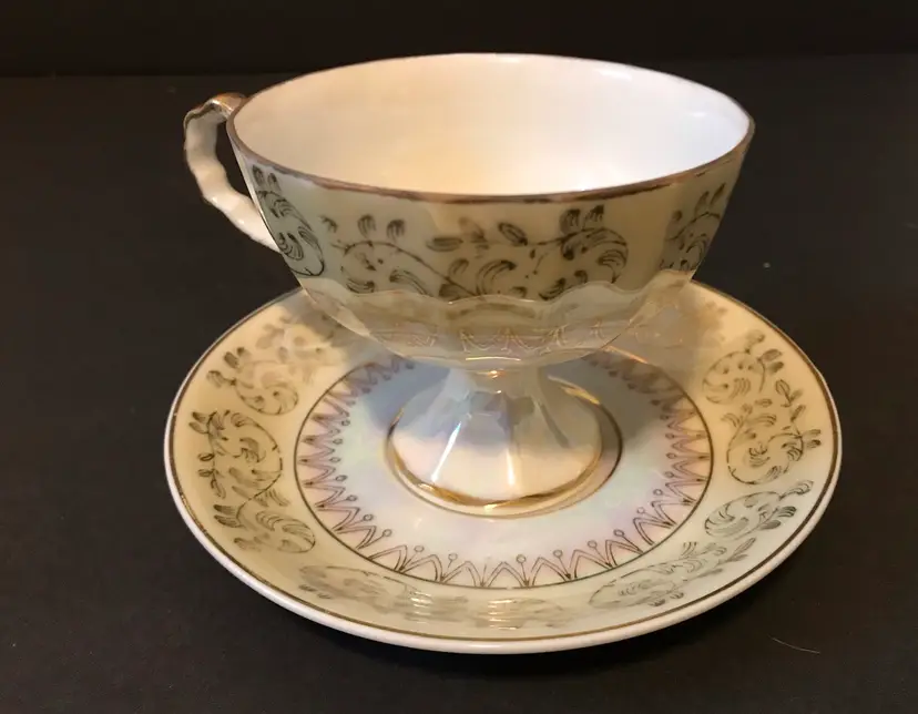 Wales Cup & Saucer Demitasse Gold & White w/Gold Trim EUC Made in Japan