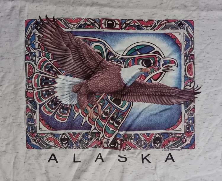 Vintage Alaska American Bald Eagle t-shirt Native Alaskan Artwork totem