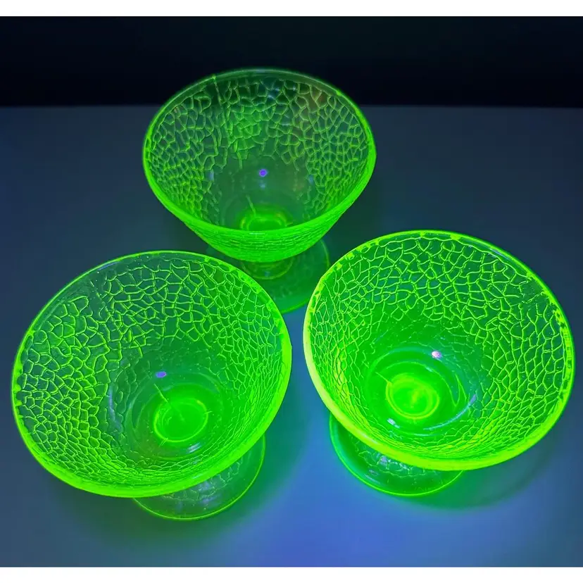 GLOWY GLASS! Set Of 3 Cracky LE Smith Uranium Glass Sherbet Yellow Vaseline UV Glows