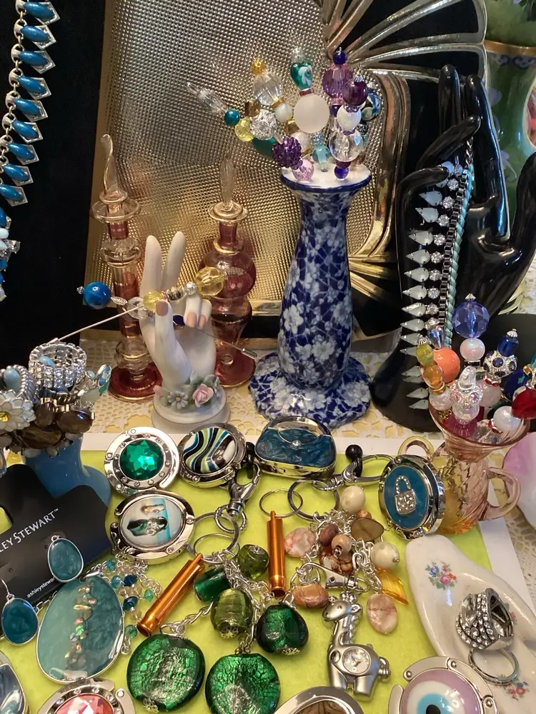 Clearance Queen(Princess Collections) 2nd Live Sale