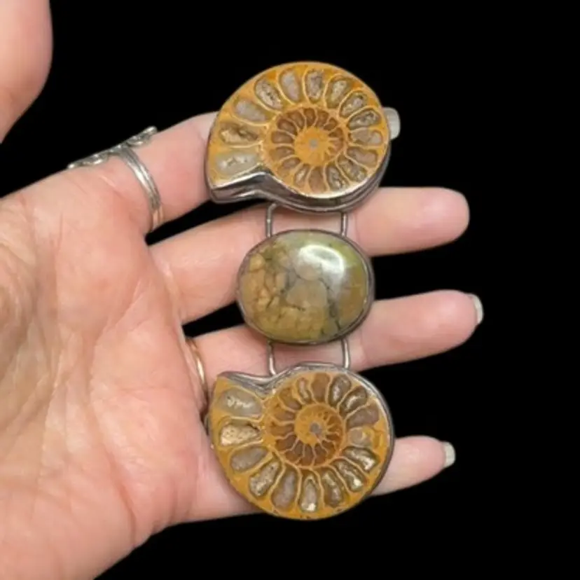 Sterling Silver Artisan Ammonite & Agate Bracelet 76.1g