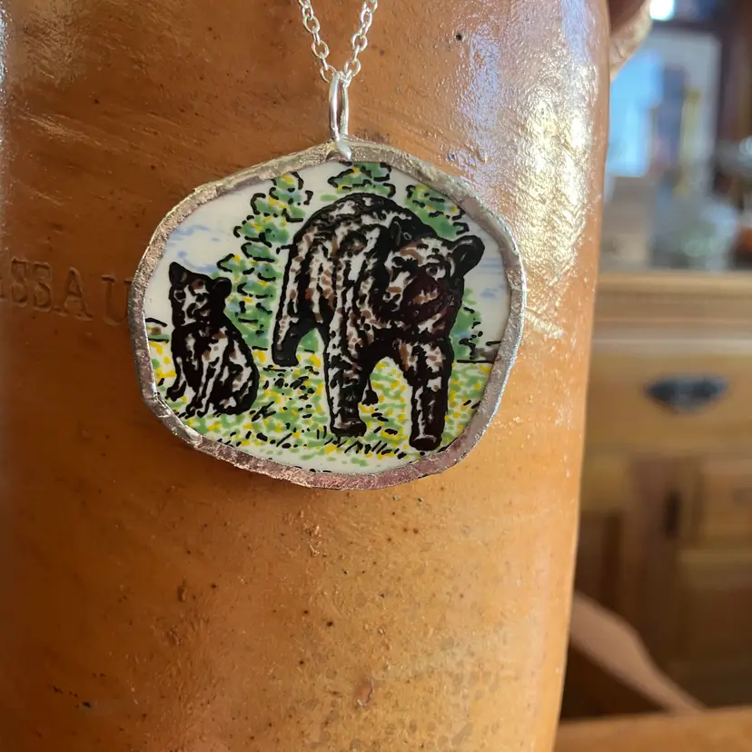 Broken Pottery Artisan Made Bear Pendant Great Smokey Mountain Plate Handcrafted Necklace 1 5/8 in x 1 3/8 in